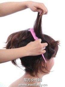 時尚短發(fā)造型很有公主范