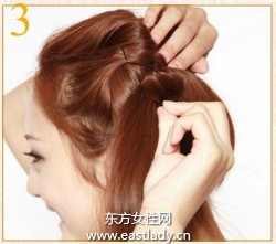 日系發(fā)型之夢幻側(cè)盤大團發(fā)造型