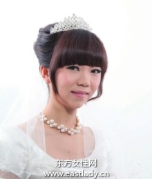 時尚短發(fā)造型很有公主范