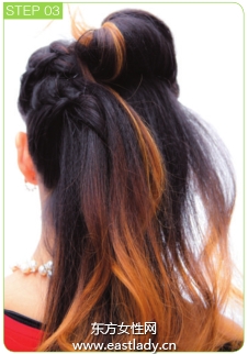 浪漫丸子頭發(fā)型做與眾不同魅力新娘