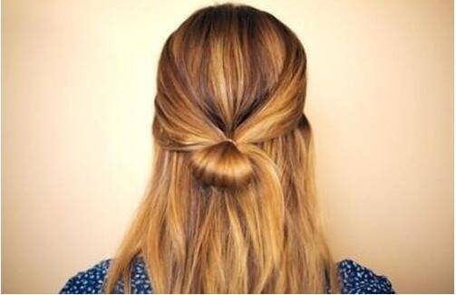 蝴蝶結(jié)發(fā)型扎法步驟介紹 6個(gè)步驟輕松搞定