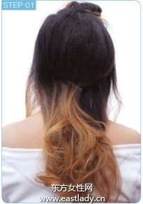 珍珠夾子點(diǎn)綴盤(pán)發(fā)韻味十足