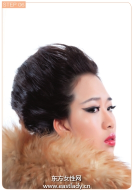 尖尾梳倒梳劉海營(yíng)造狂野風(fēng)格