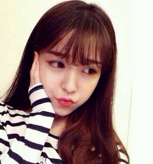 女生長臉適合什么劉海 即時(shí)尚又減齡