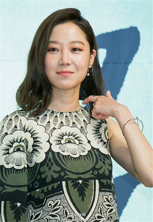 韓星愛(ài)理「LOB」長(zhǎng)鮑伯發(fā)型 清爽隨性