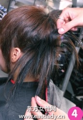 好看馬尾發(fā)型展現(xiàn)別致美