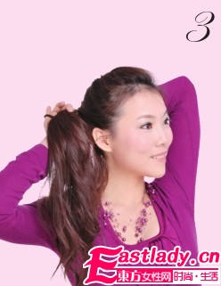 時(shí)尚側(cè)馬尾辮發(fā)型 使人賞心悅目