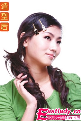 清新無邪中長發(fā)發(fā)型設計 清新中帶著一絲甜美