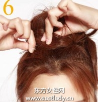 立體圓潤高盤發(fā)造型展現清爽臉部輪廓