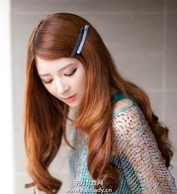甜美長發(fā)燙發(fā)發(fā)型 盡顯清新柔美風(fēng)范