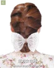 日系娛蚣辮+蝴蝶結(jié)發(fā)型 上班族扮靚好選擇