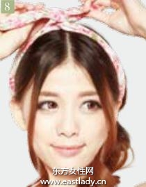 松散側(cè)編發(fā)+兔耳發(fā)箍打造約會發(fā)型