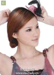 甜心小卷發(fā)讓臉龐更具線條感和親切感