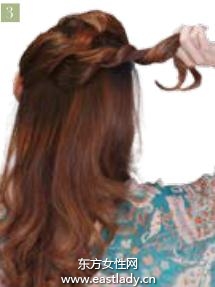 俏麗復(fù)古小發(fā)髻 散發(fā)出無限優(yōu)雅氣息