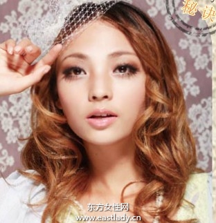 網(wǎng)紗歐風(fēng)卷卷燙浪漫不失華貴