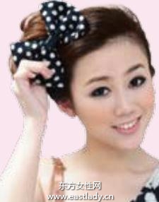 適合懶MM的好看發(fā)型扎法