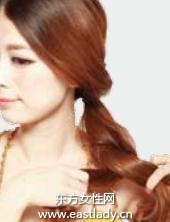 韓式擰卷后束發(fā) 隨意盤扭更迷人