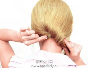 適合辦公室MM的側(cè)馬尾發(fā)型設(shè)計(jì)