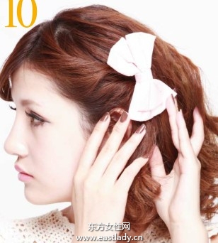 凌亂卷發(fā)變美麗的發(fā)型設(shè)計(jì)步驟