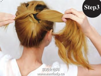 最新側(cè)邊馬尾發(fā)型設(shè)計 給人可愛俏皮的感覺