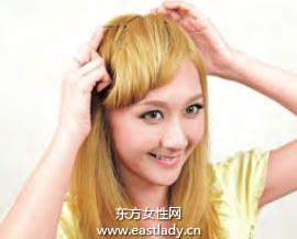 早春三股辮發(fā)型DIY提升你的氣場(chǎng)