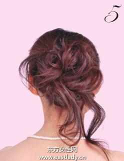 最新盤發(fā)發(fā)型盡顯典雅氣質(zhì)