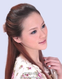 柔美俏皮三股辮散發(fā)端莊大氣氣質(zhì)