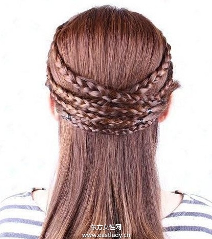 麻花辮另類編法演繹不一樣的風(fēng)情