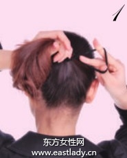 職場(chǎng)短束發(fā)展現(xiàn)沉穩(wěn)與時(shí)尚