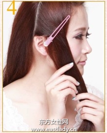 蓬松卷發(fā)塑造層次感呈現清爽印象