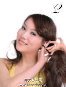 厚重卷發(fā)發(fā)型不斷提高女人性感指數(shù)