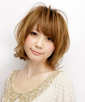 2012短發(fā)最新發(fā)型之什么臉型適合留短發(fā)