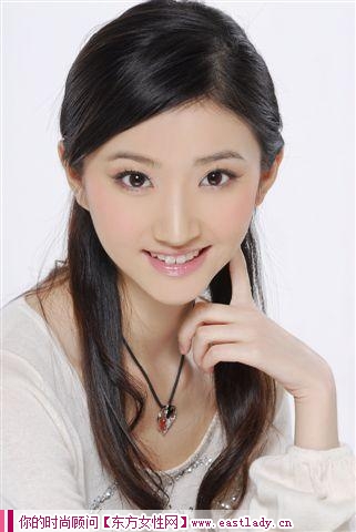 瓜子臉女生適合的發(fā)型