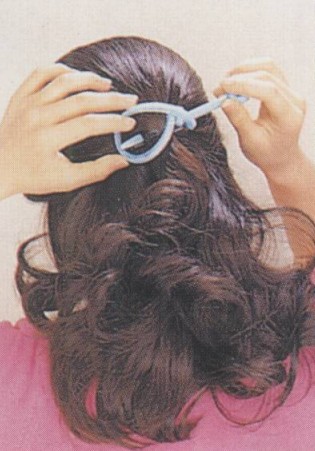 2012年最流行的卷發(fā)造型 給你公主風范