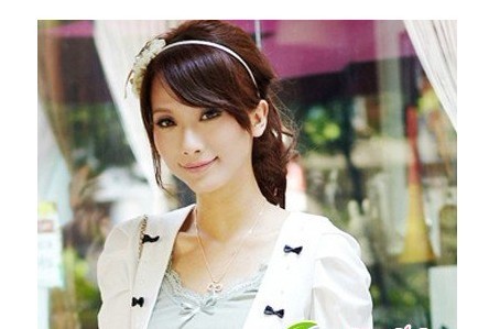 女生發(fā)型設(shè)計 長發(fā)燙發(fā)怎么燙才好看