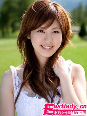 夏天造成掉發(fā)的原因以及如何防止夏天掉頭發(fā)