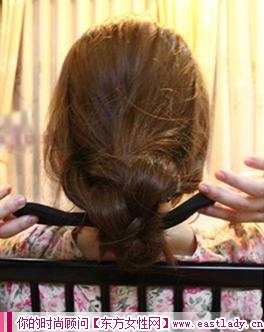 簡單韓式盤發(fā)步驟 只需幾步就改變你的氣質