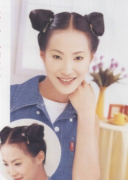 如何扎馬尾 2012最潮馬尾辮的扎法