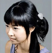 韓式經(jīng)典盤發(fā)DIY步驟圖解