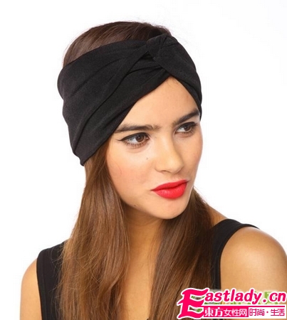 16款絲巾扎發(fā)法 人美發(fā)更美