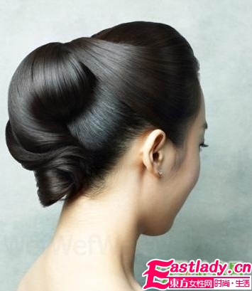 2011韓式新娘發(fā)型 復(fù)古優(yōu)雅任你選