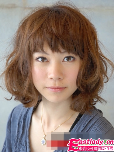 適合國字臉MM的發(fā)型