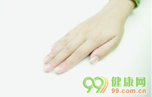 時尚美甲DIY 四步驟圖解