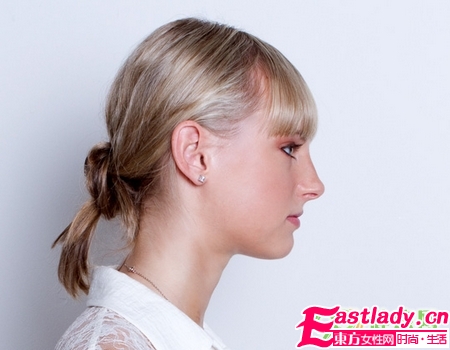  雙結(jié) 發(fā)髻的盤法步驟