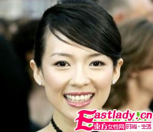 章子怡示范時(shí)尚甜美新娘發(fā)型