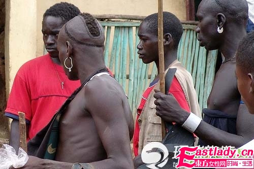 揭秘非洲人的百變發(fā)型