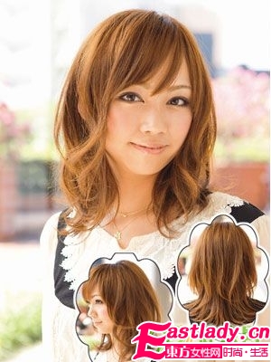 09秋季超甜美日系中長卷發(fā)造型