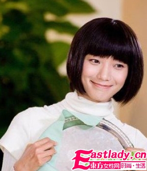 清爽王洛丹全新OL發(fā)型秀