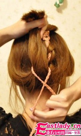 波西米亞發(fā)辮步驟圖解