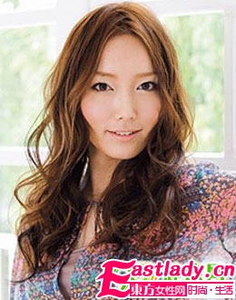 10款甜美發(fā)型 為你賺足回頭率